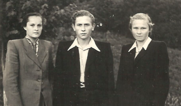 КОЛИСЬ МИ БУЛИ МОЛОДИМИ